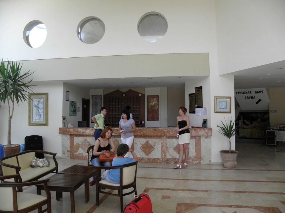 Endam Otel 4*